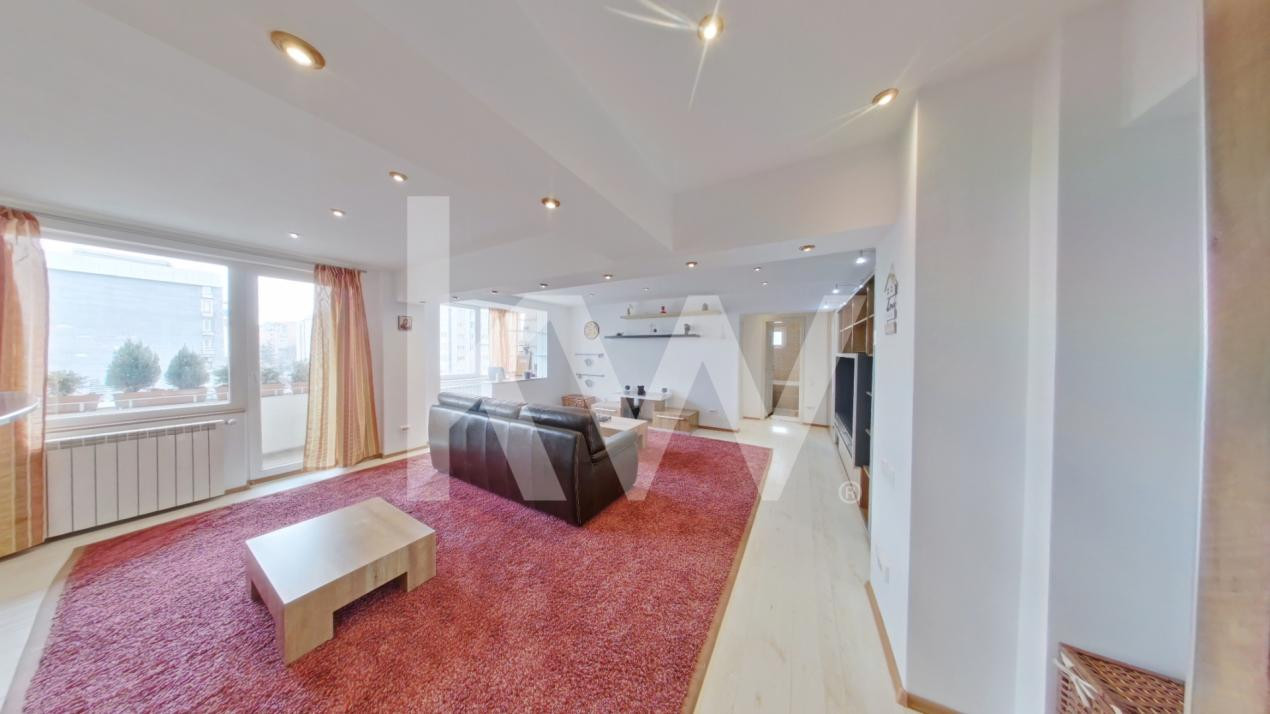 Apartament 2 camere, suprafata generoasa - Centrul Civic