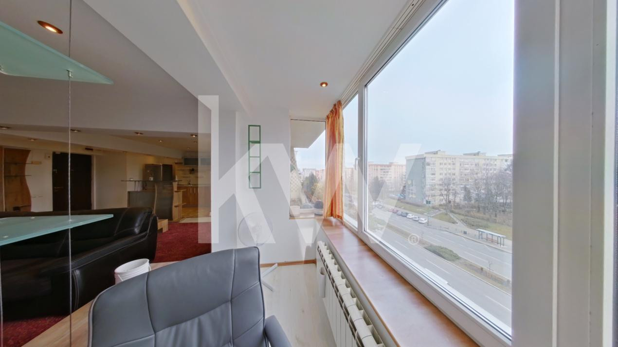 Apartament 2 camere, suprafata generoasa - Centrul Civic