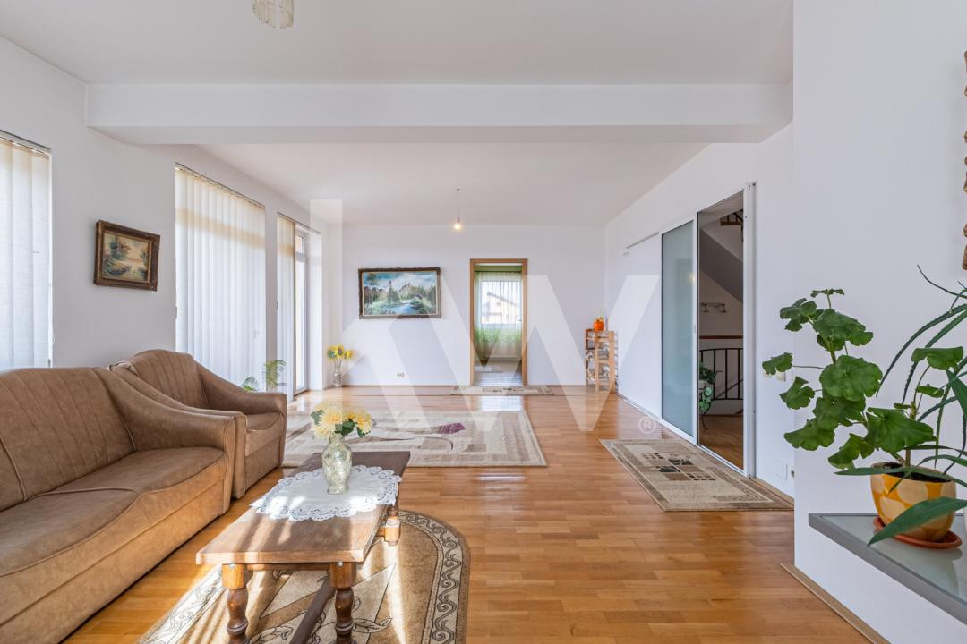 Casă de vânzare în Brașov, zona Tractorul- Comision 0%