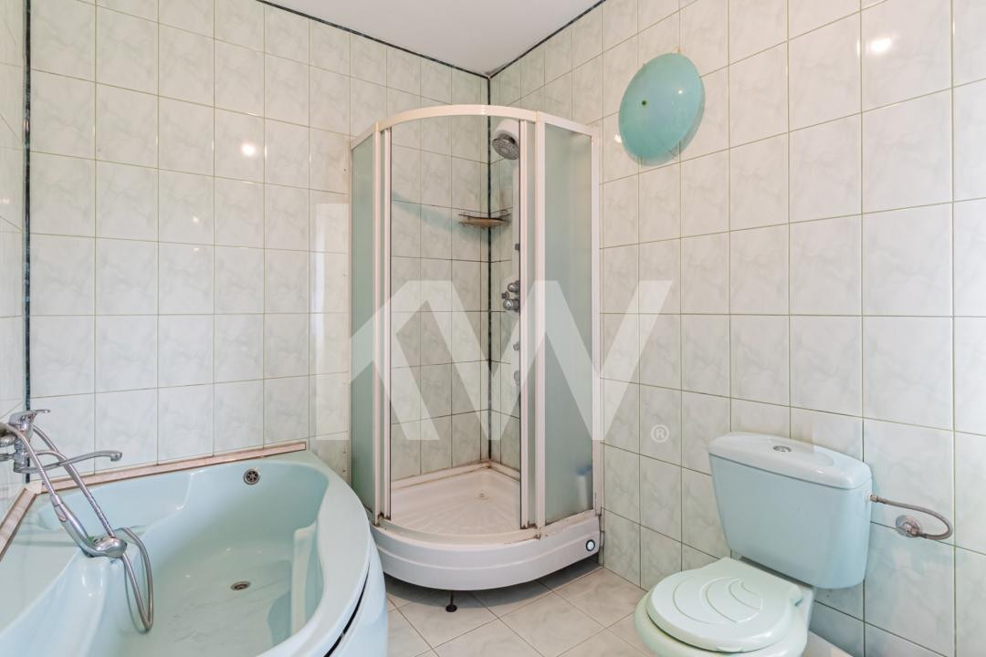 Casă de vânzare în Brașov, zona Tractorul- Comision 0%