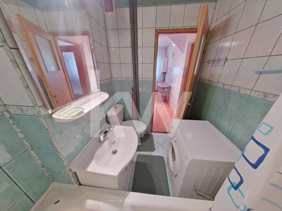 Garsoniera de vanzare !