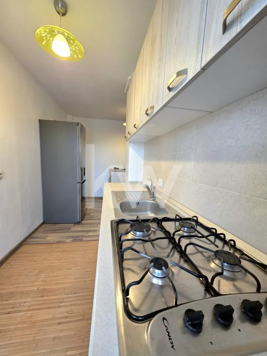 De închiriat 2 camere + loc de parcare