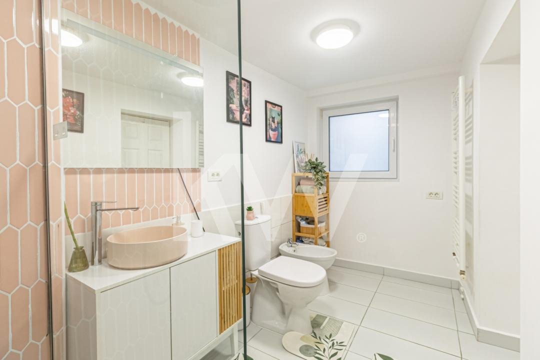 Casă cochetă de închiriat în Schei , Comision 0%