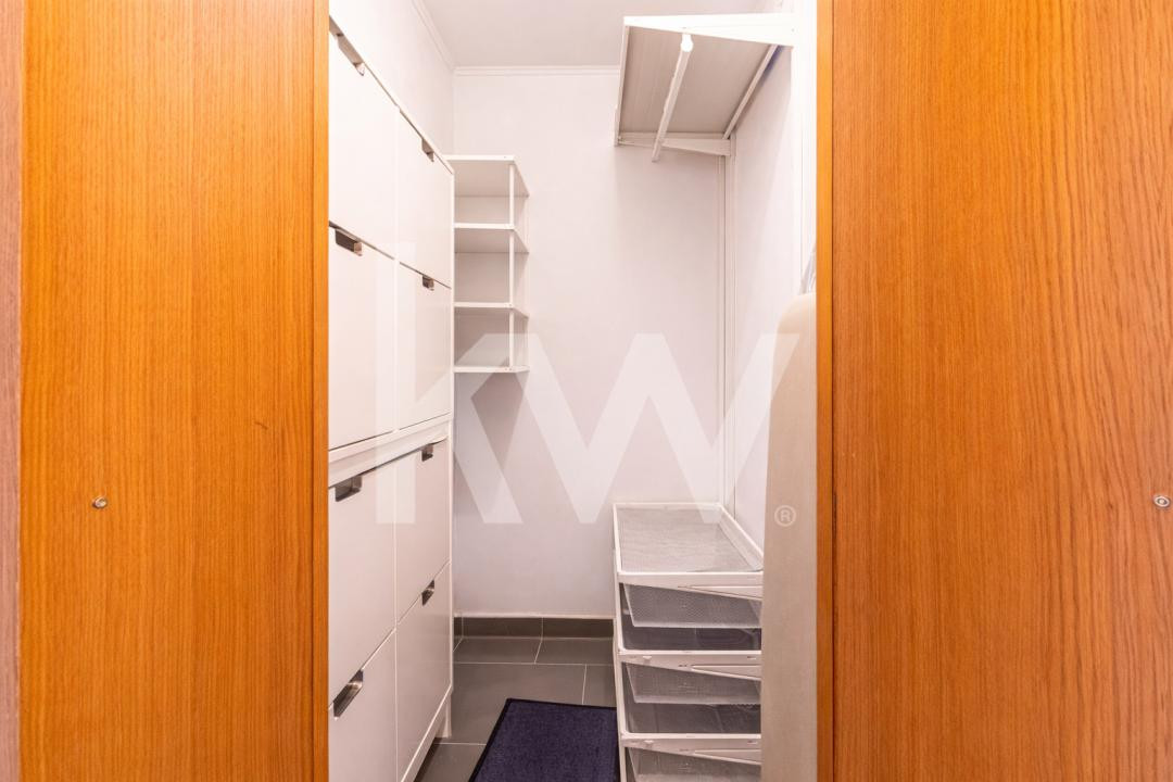 Apartament Premium 2 Camere| Coresi Kasper| Parcare + Boxă | Pietonala Tractorul