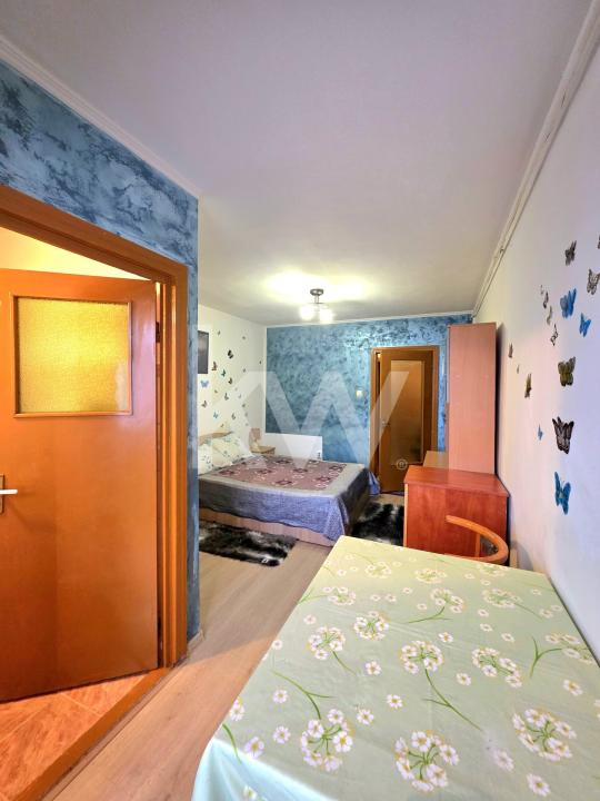 De închiriat GARSONIERĂ | etaj intermediar 