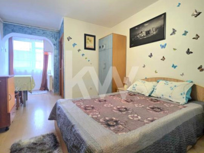 De închiriat GARSONIERĂ | etaj intermediar 