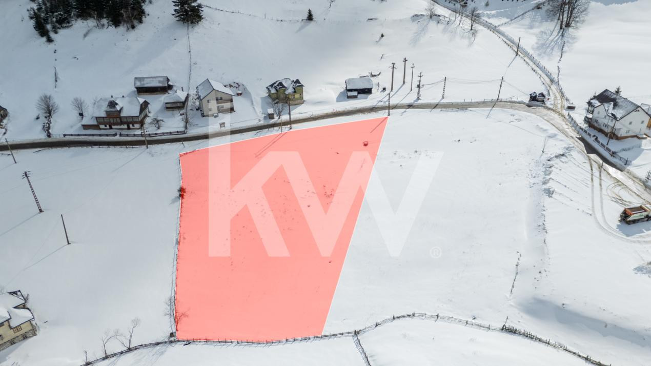 Oportunitate Investiție I Teren 4.000 mp în Fundata I 0% COMISION