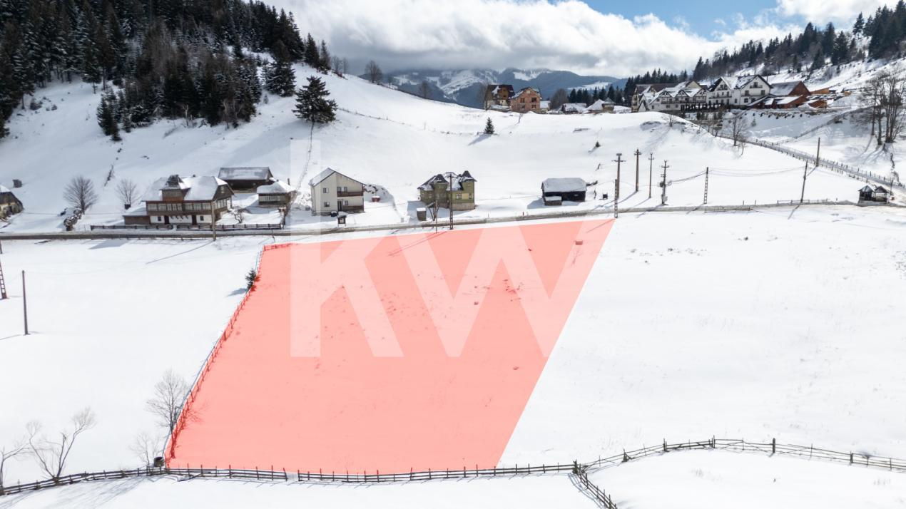 Oportunitate Investiție I Teren 4.000 mp în Fundata I 0% COMISION