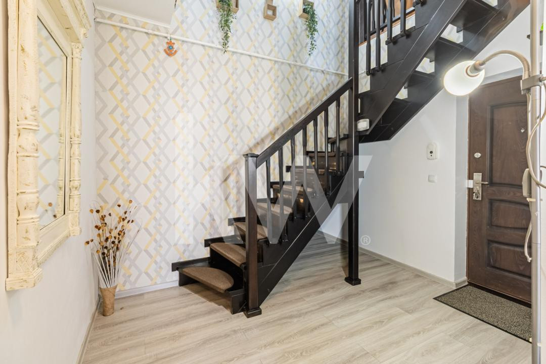 Apartament 3 camere cu scara interioara- COMISION 0%