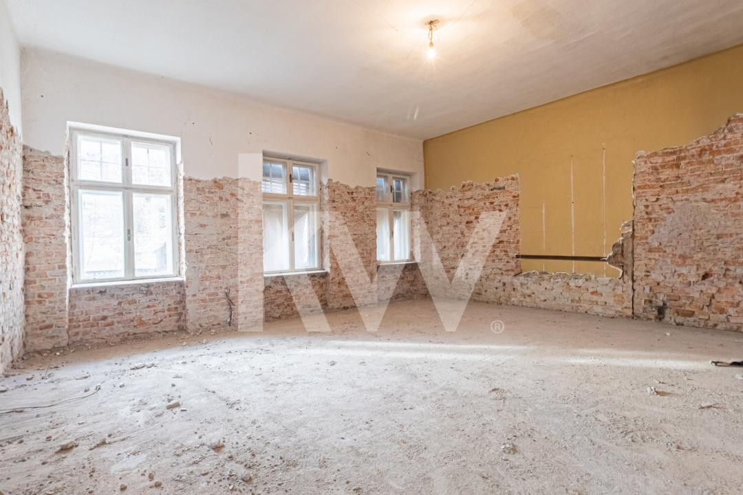 Proiect de restaurare lângă Cetatea Prejmer,  casă și teren de 5.458 mp