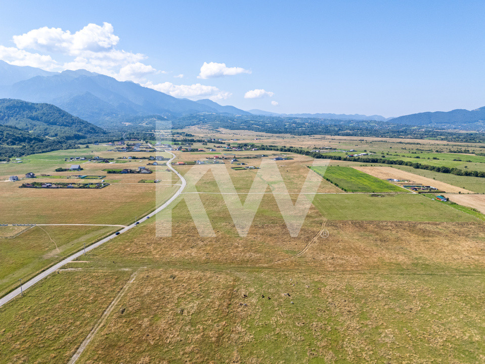 Teren de vânzare, 2.000 mp în Glăjerie, Râșnov, parcelat - COMISION 0%