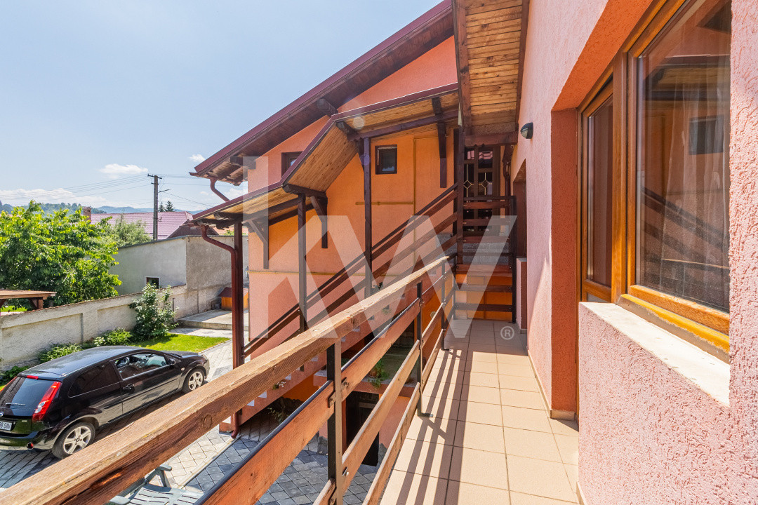 Casă cu potențial turistic în Râșnov, singur in curte, Comision 0%