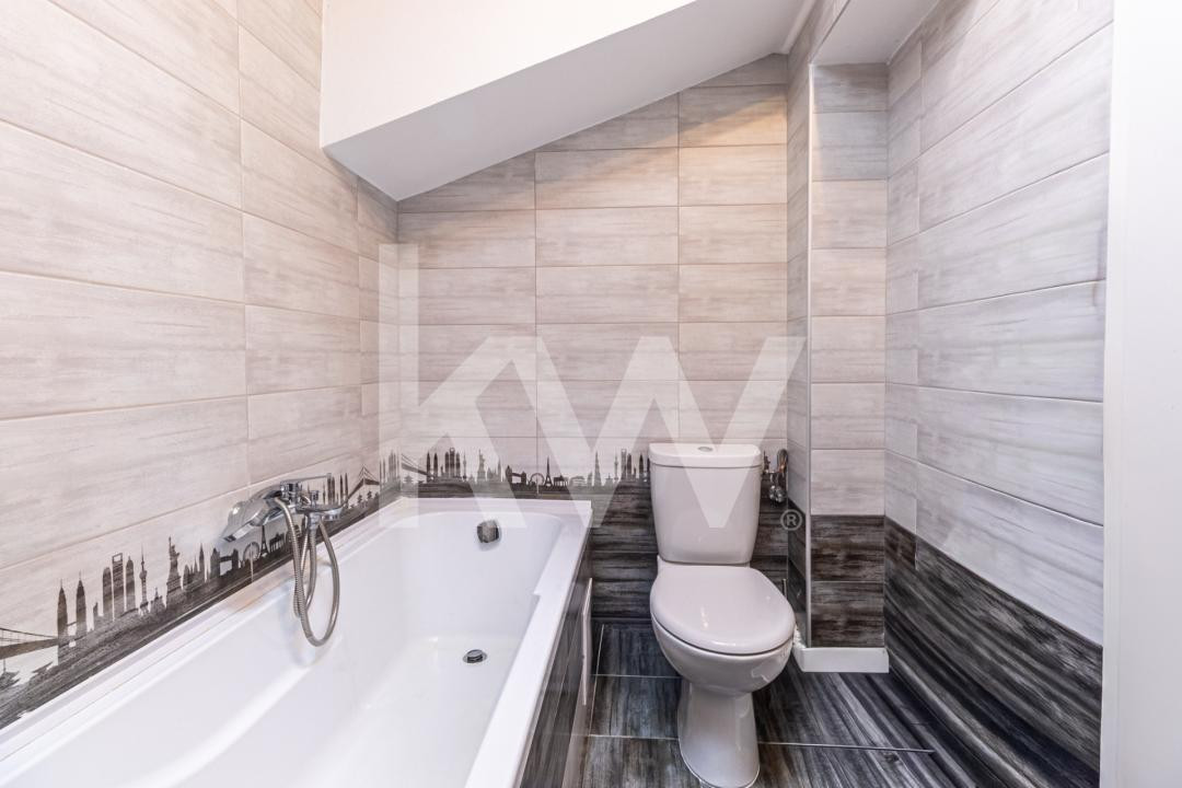 Apartament 3 camere, 74 mp utili, terasă, Sanpetru, Comision 0%