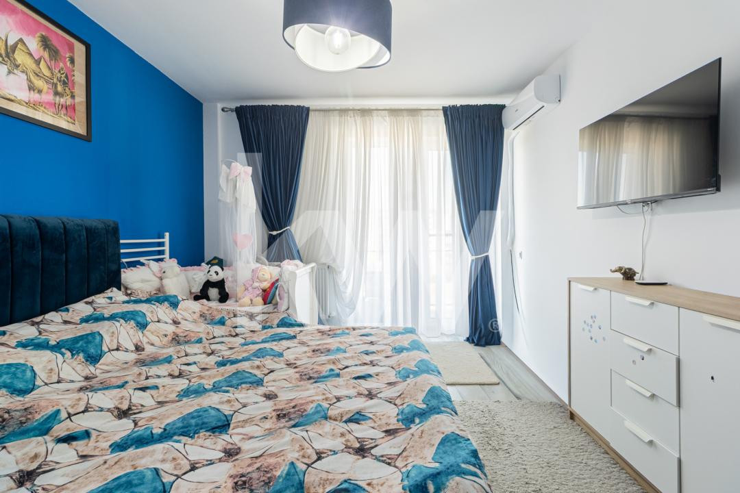Studio modern, bloc cu lift, AC, parcare privată inclusă în preț!