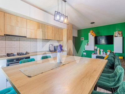 Studio modern, bloc cu lift, AC, parcare privată inclusă în preț!