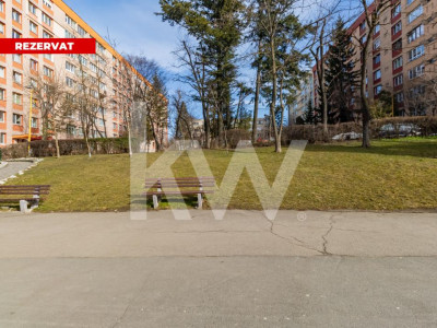 REZERVAT - Vânzare apartament cu 3 camere - zona Centrul Civic