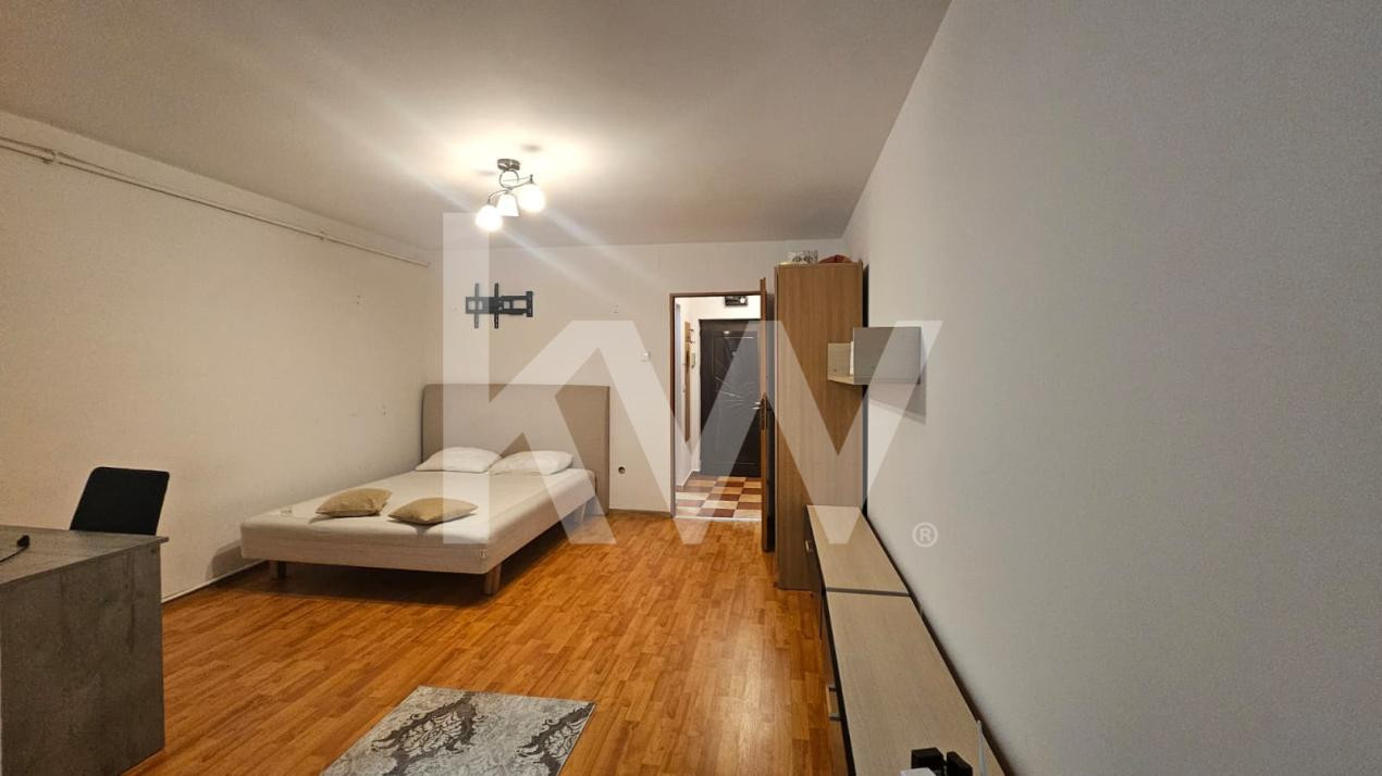 Garsoniera la etaj intermediar I Zona Atractiva - Tractorul