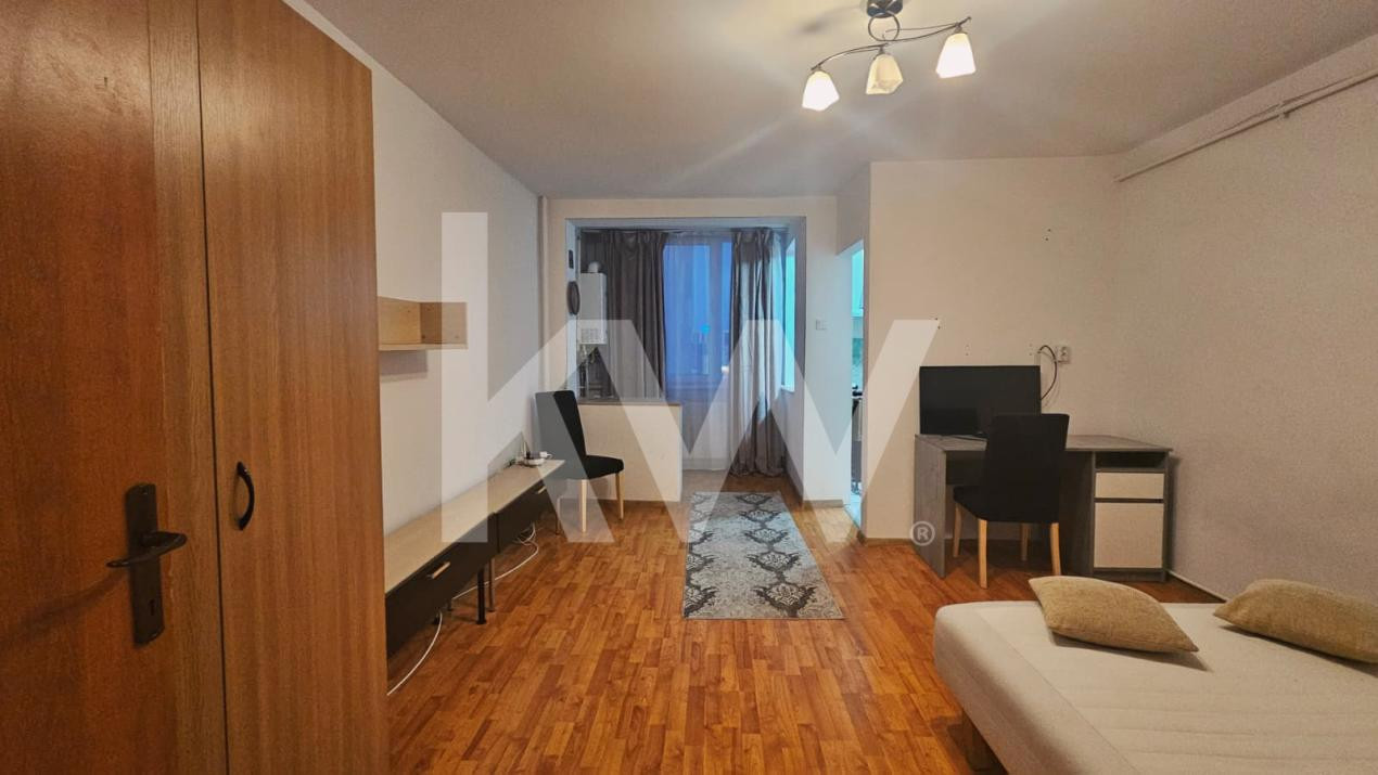 Garsoniera la etaj intermediar I Zona Atractiva - Tractorul