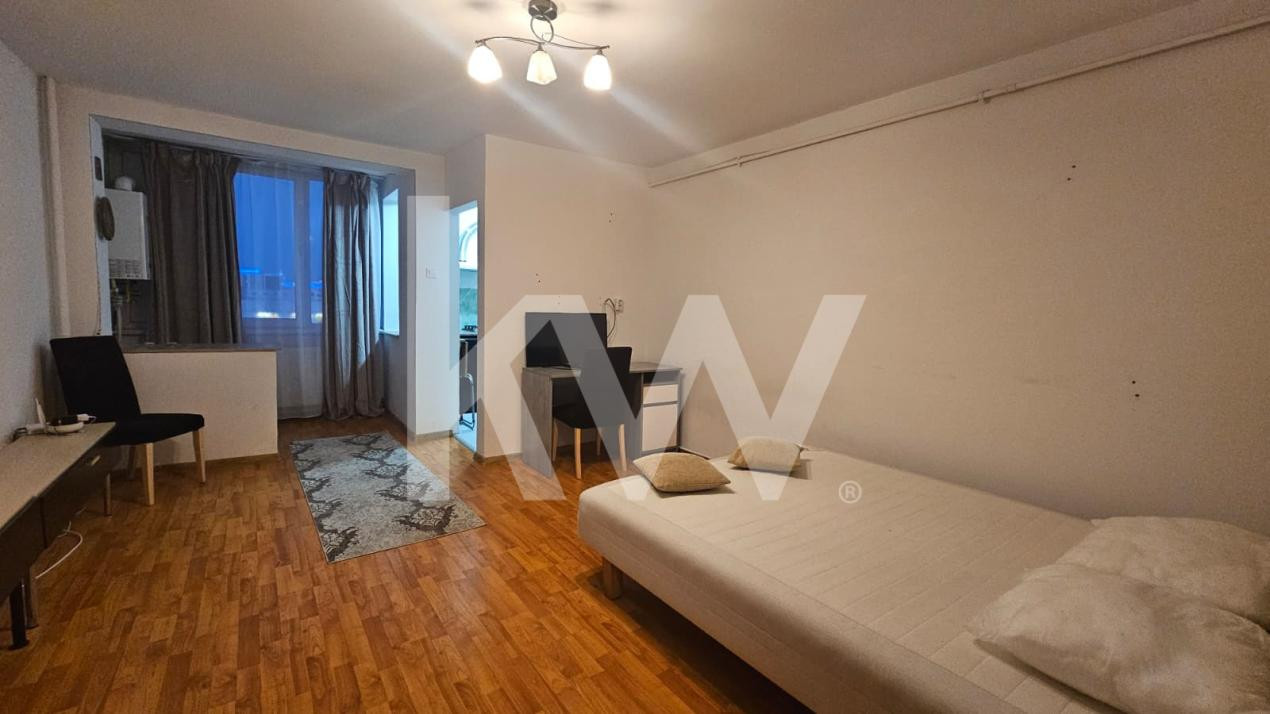 Garsoniera la etaj intermediar I Zona Atractiva - Tractorul