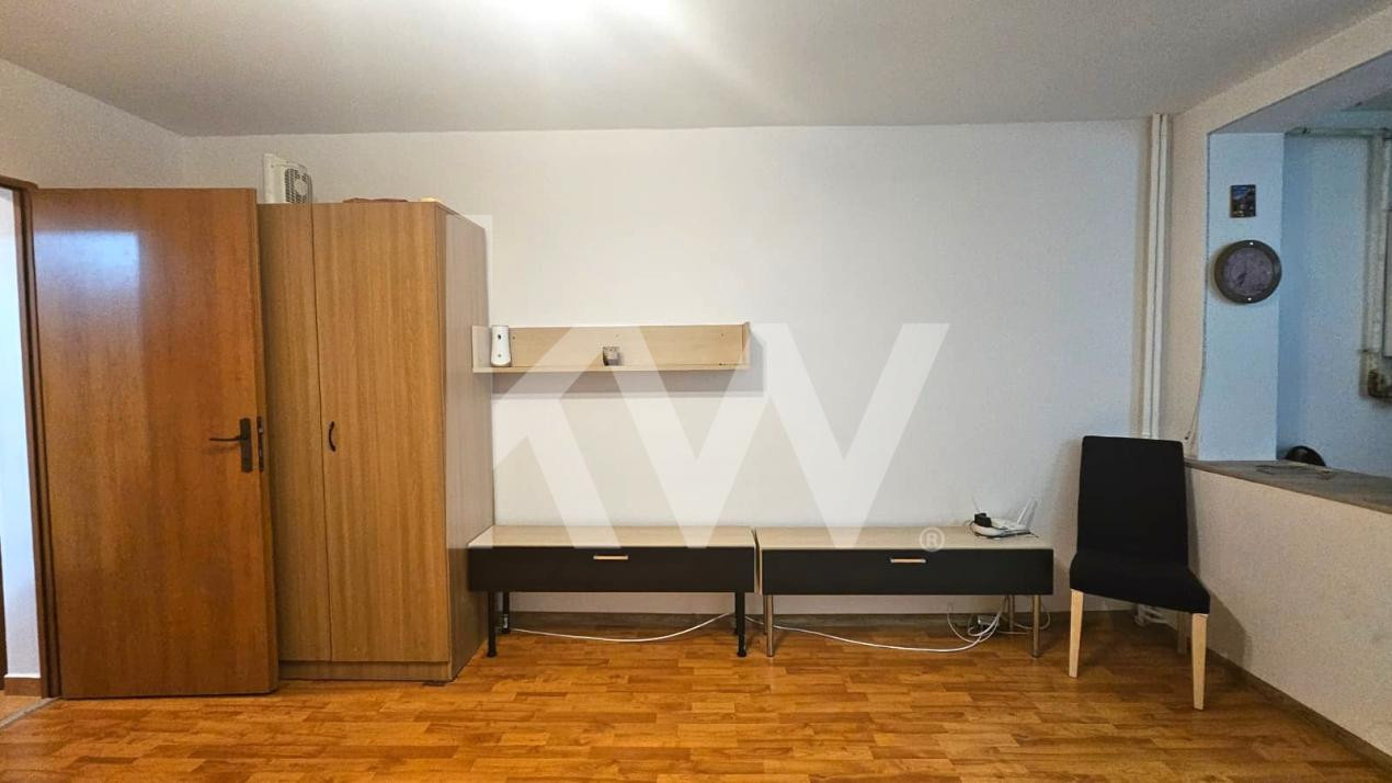 Garsoniera la etaj intermediar I Zona Atractiva - Tractorul