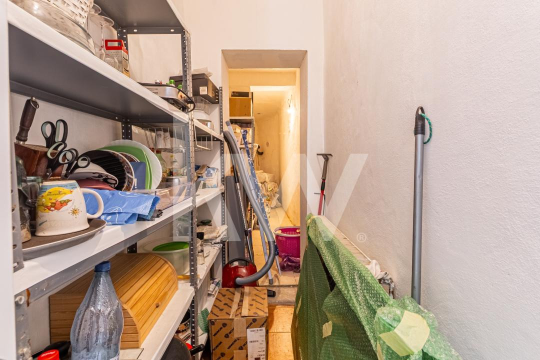 Vânzare casă, teren 1128 mp, singur în curte - Cartier Schei