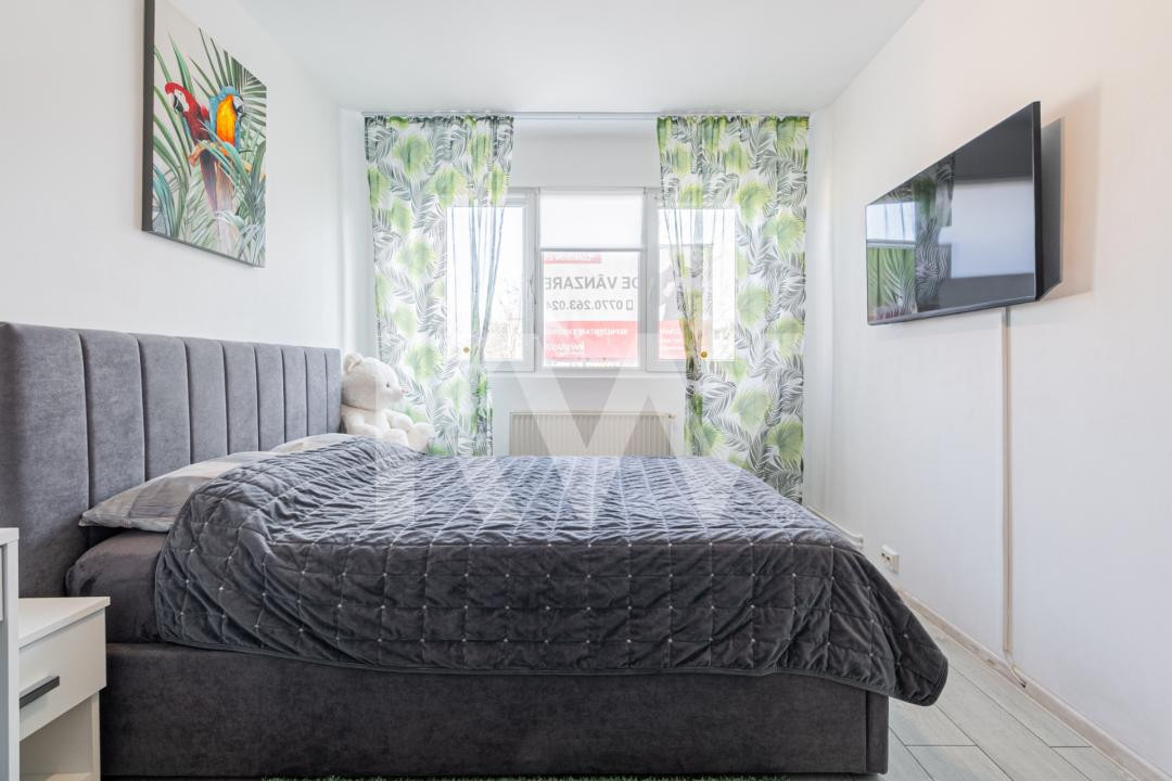 Vânzare apartament cu 3 camere, mobilat și utilat, strada Neptun