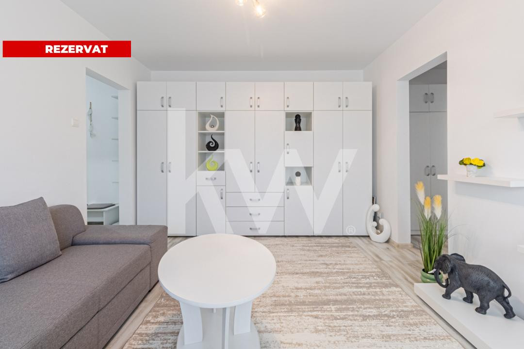 REZERVAT - Vânzare apartament cu 3 camere, mobilat și utilat, strada Neptun