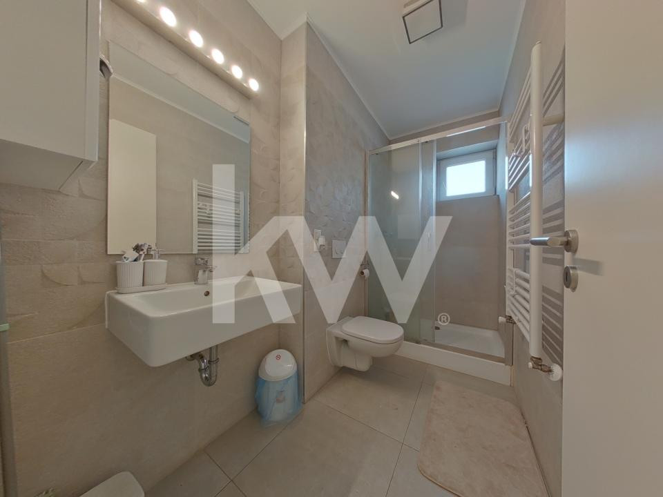 Apartament 3 camere de inchiriat / Kasper -Coresi