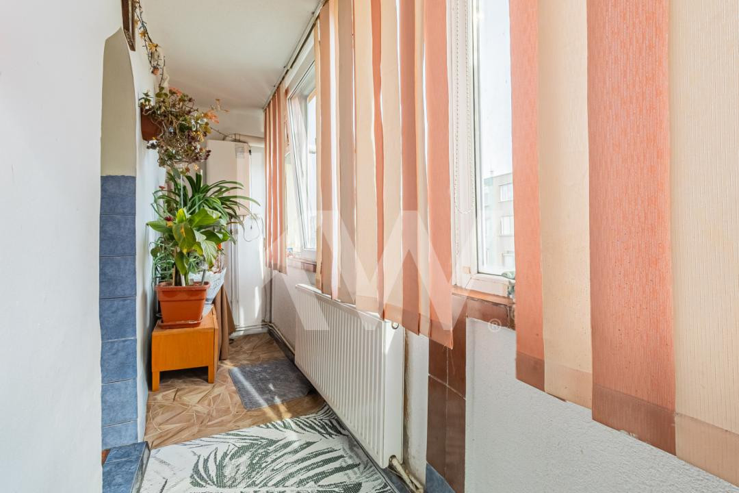 Apartament 3 camere de vanzare -Bartolomeu 