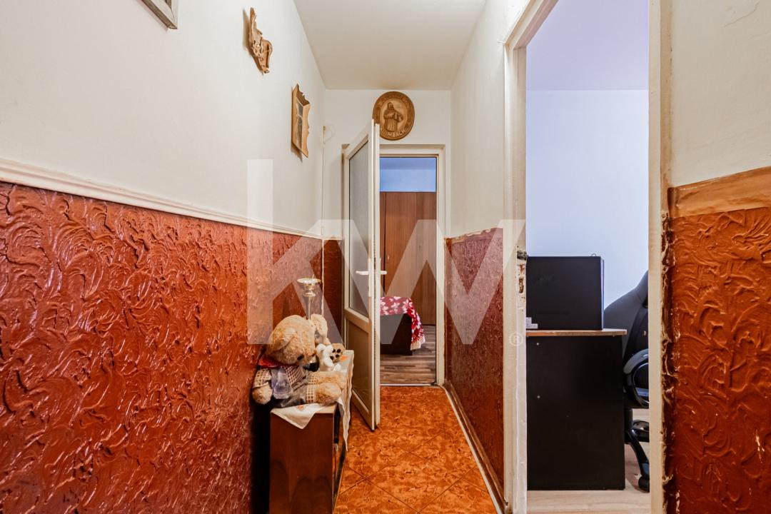 Apartament 3 camere de vanzare -Bartolomeu 