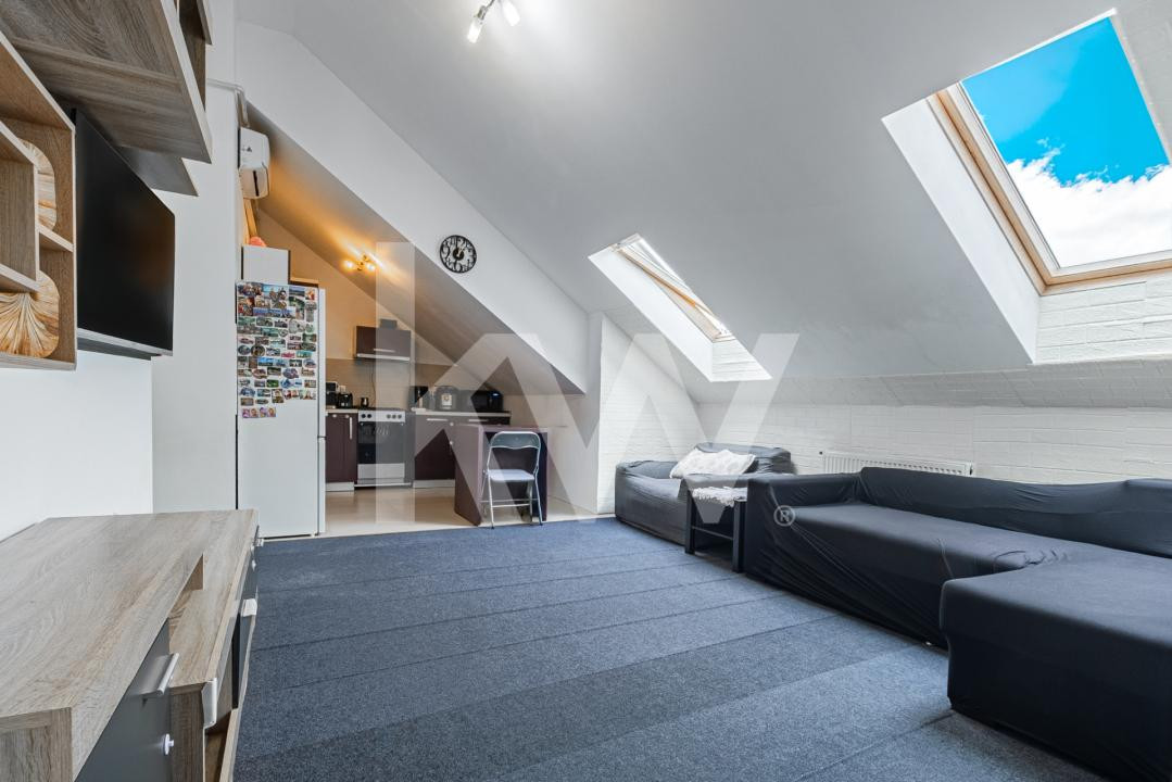 De vanzare 3 camere Sanpetru 