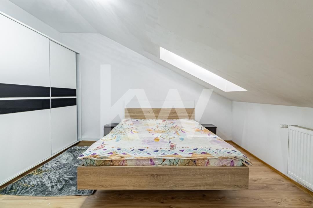 De vanzare 3 camere Sanpetru 