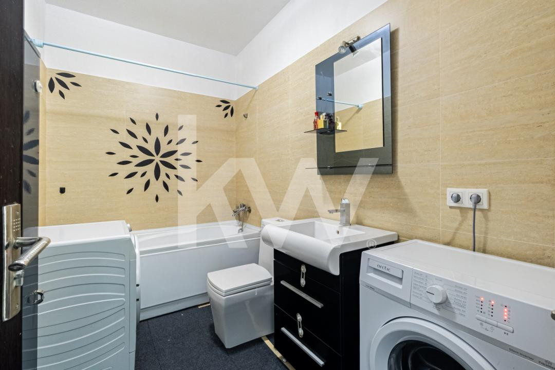 De vanzare 3 camere Sanpetru 