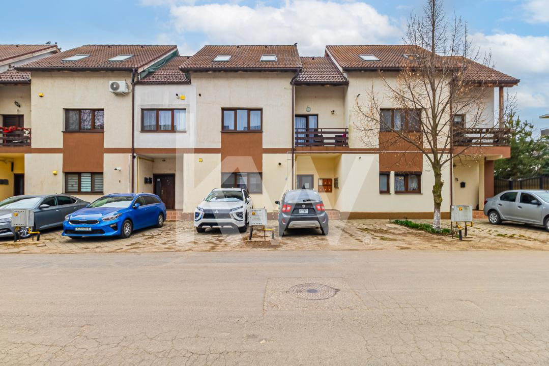 De vanzare 3 camere Sanpetru 