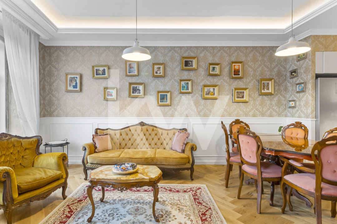 Apartament unic in centrul Brasovului | 142 mp | Terasă cu vedere spre Tâmpa |