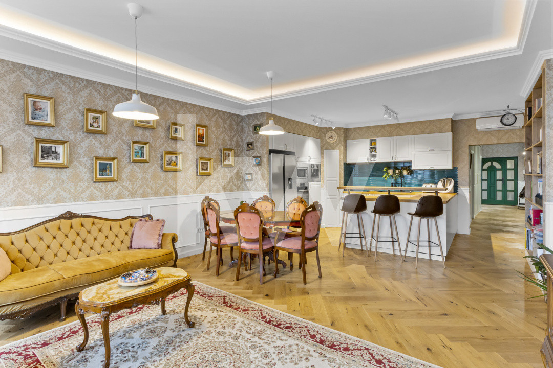 Apartament unic in centrul Brasovului | 142 mp | Terasă cu vedere spre Tâmpa |