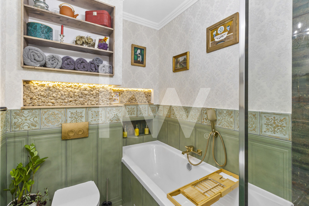 Apartament unic in centrul Brasovului | 142 mp | Terasă cu vedere spre Tâmpa |