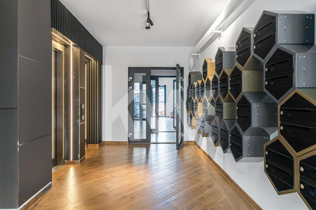 Apartament 3 camere modern ,Tractorul, Brașov - Parcare inclusă , Comision 0%