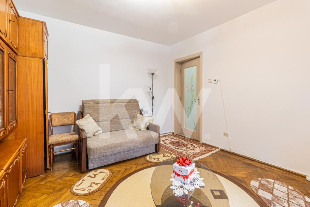 Apartament ultracentral | 52,3 mp utili + boxă + parcare | COMISION 0%