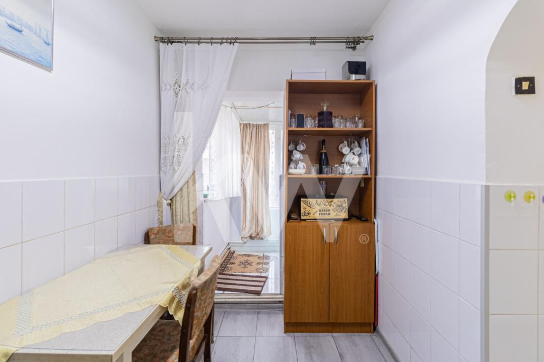 Apartament ultracentral | 52,3 mp utili + boxă + parcare | COMISION 0%