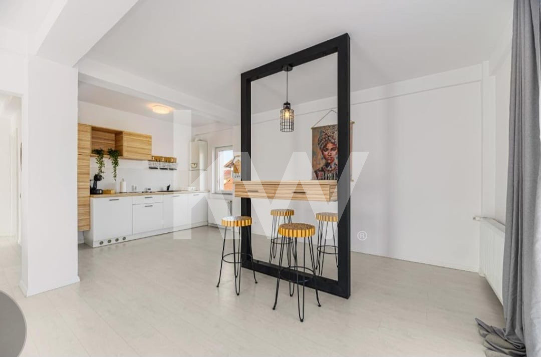 Apartament 2 camere, mobilat și utilat, etaj 1, strada De Mijloc