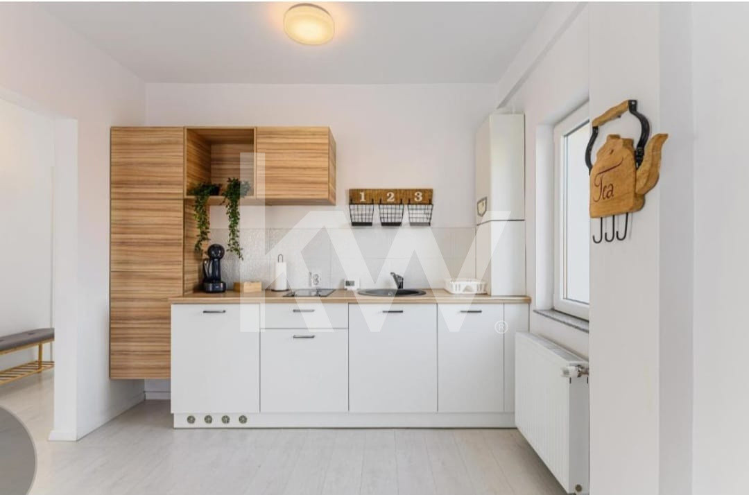 Apartament 2 camere, mobilat și utilat, etaj 2, strada De Mijloc