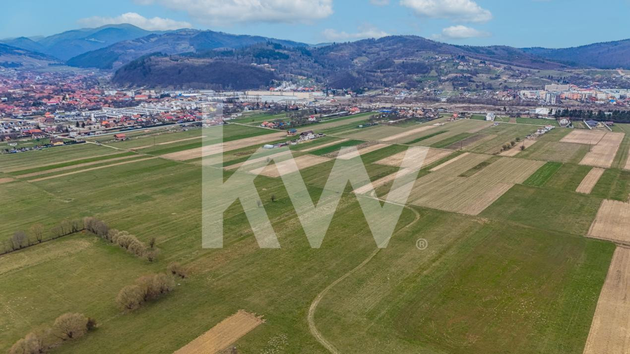 Oportunitate de investitie în Zarnesti I Teren intravilan 8557 mp