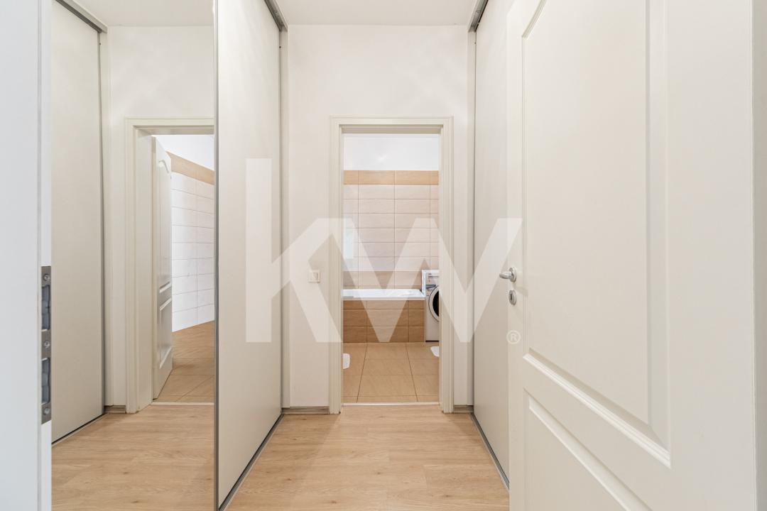 Oportunitate! Doua camere decomandate + loc de parcare 