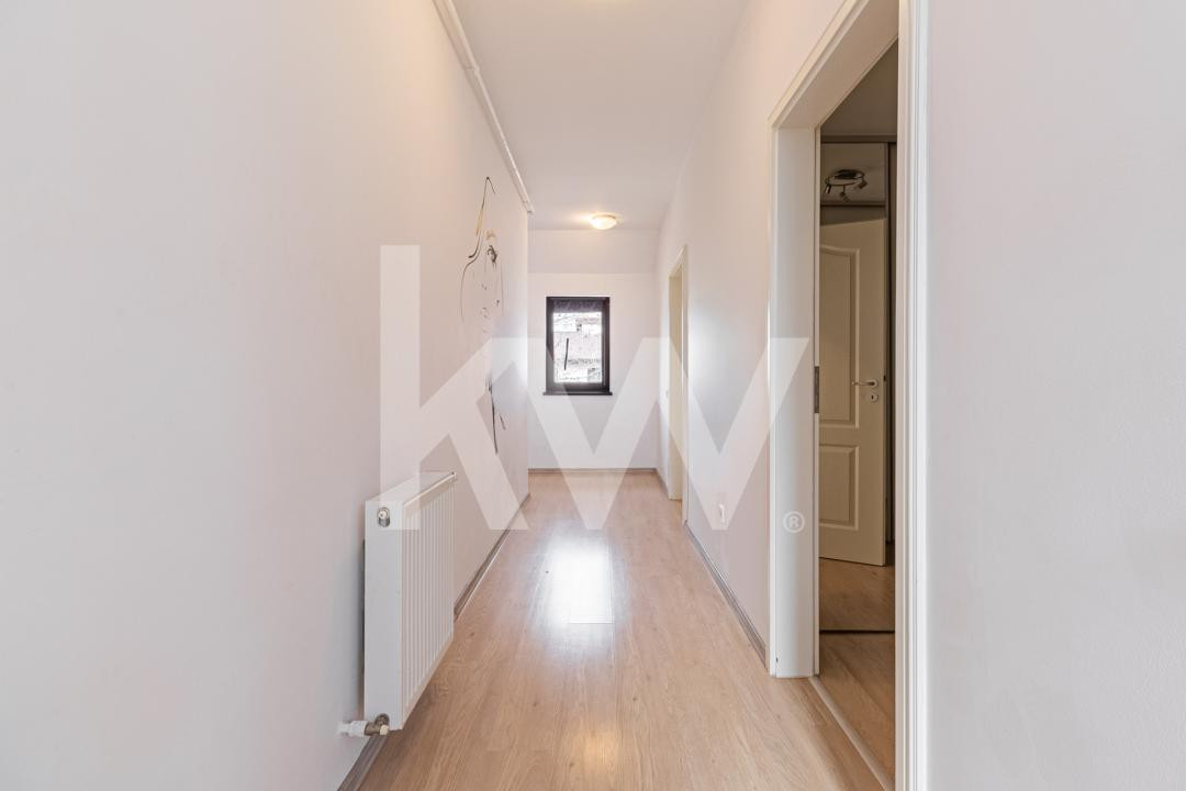 Oportunitate! Doua camere decomandate + loc de parcare 