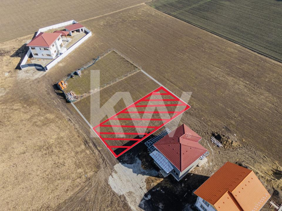 Teren intravilan 585mp Sânpetru, panoramă Lempes si padure, Comision 0%