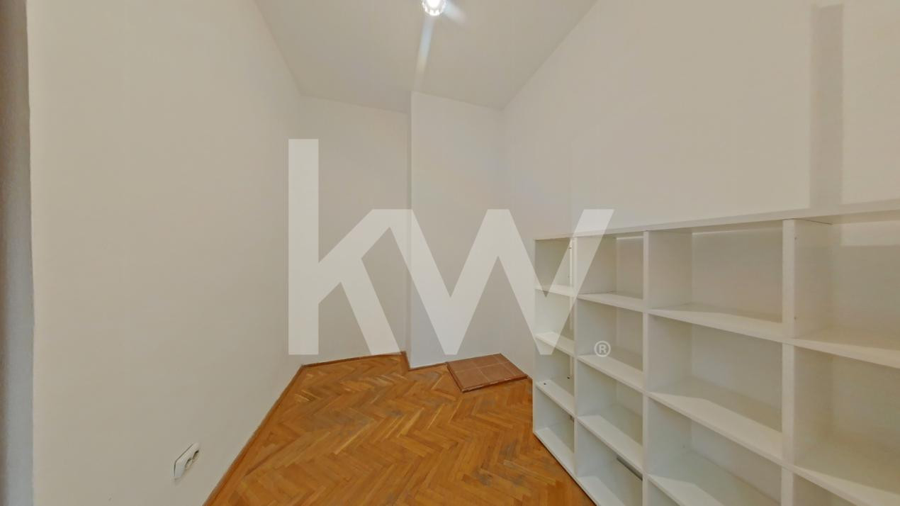 Spatiu comercial, renovat, zona semicentrala