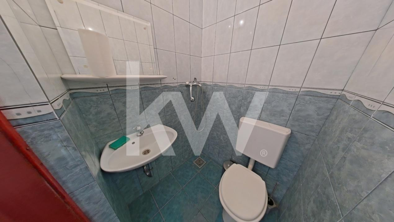 Spatiu comercial, renovat, zona semicentrala