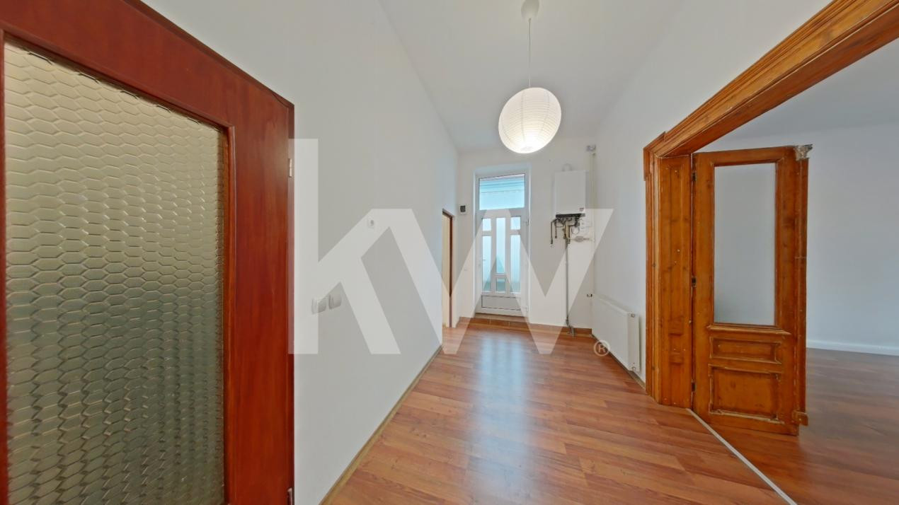 Spatiu comercial, renovat, zona semicentrala