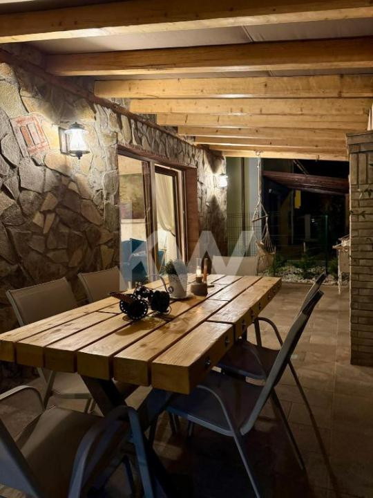 Casă premium lângă Coresi | 160 mp, curte, finisaje deosebite